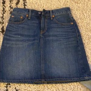Levi jean skirt